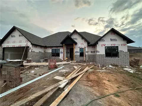 1219 Partridge Pl, Barling, AR 72923