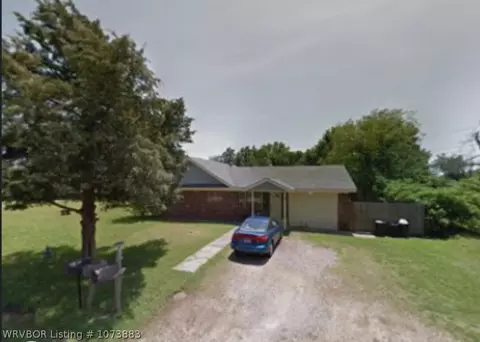 501 Ernest St, Barling, AR 72923