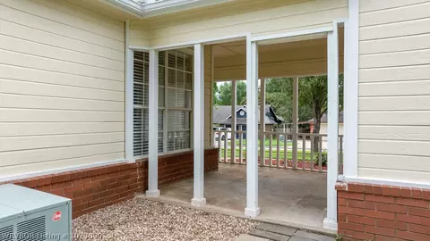 Exterior - 1003 J Cir, Barling, AR 72923 photo 7 of 16