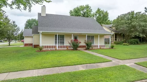 Exterior - 1003 J Cir, Barling, AR 72923 photo 4 of 16