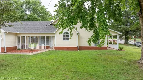 Exterior - 1003 J Cir, Barling, AR 72923 photo 5 of 16