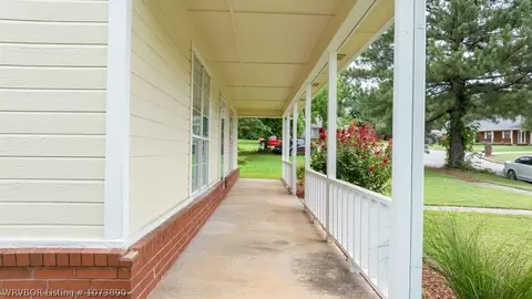 Exterior - 1003 J Cir, Barling, AR 72923 photo 13 of 16