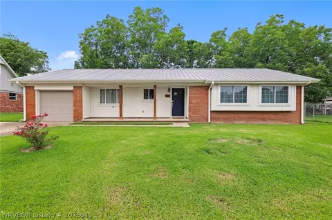 207 Harvard Ave, Fort Smith, AR 72908
