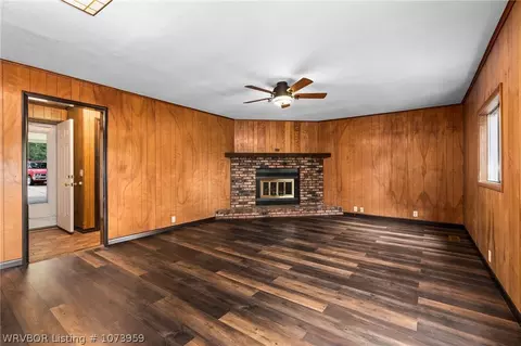 3311 Independence St, Fort Smith, AR 72903 photo 4