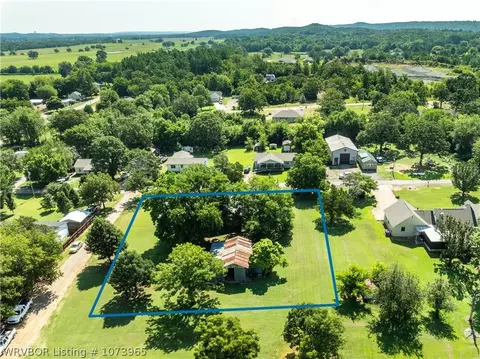 802 S 5th St, Bonanza, AR 72916 photo 6