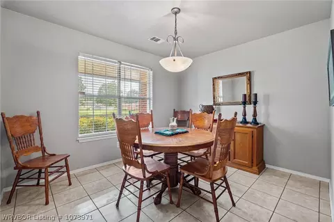Dining - 105 Commanche Loop, Roland, OK 74954 photo 1 of 2