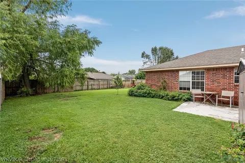 Exterior - 105 Commanche Loop, Roland, OK 74954 photo 2 of 4