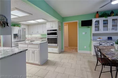 Kitchen - 3116 Royal Scots, Fort Smith, AR 72908 photo 5 of 6