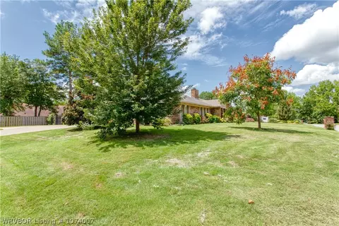 Exterior - 3116 Royal Scots, Fort Smith, AR 72908 photo 7 of 9