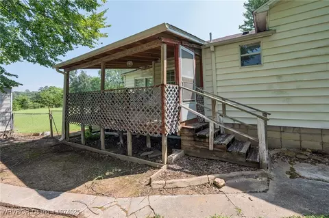 Exterior - 5902 Mount Zion Rd, Hackett, AR 72937 photo 10 of 12