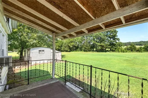 Exterior - 5902 Mount Zion Rd, Hackett, AR 72937 photo 5 of 12