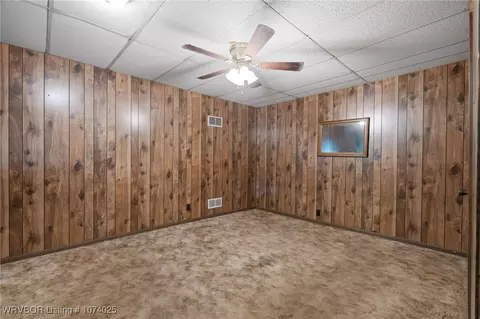 Bedroom - 5902 Mount Zion Rd, Hackett, AR 72937 photo 1 of 4