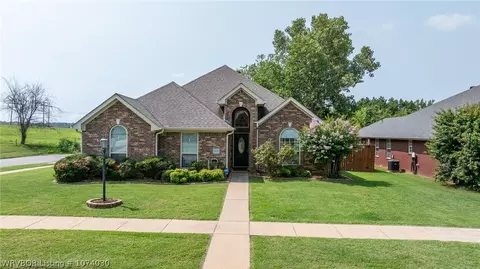 327 Crystal Vw, Van Buren, AR 72956