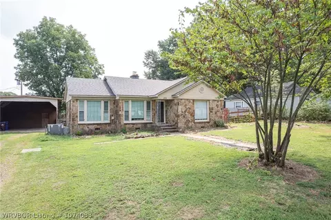 1524 N 39th St, Fort Smith, AR 72904 photo 2
