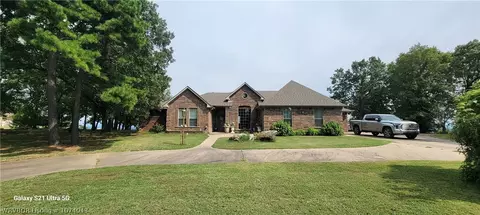24625 Wolf Mountain Rd, Wister, OK 74966