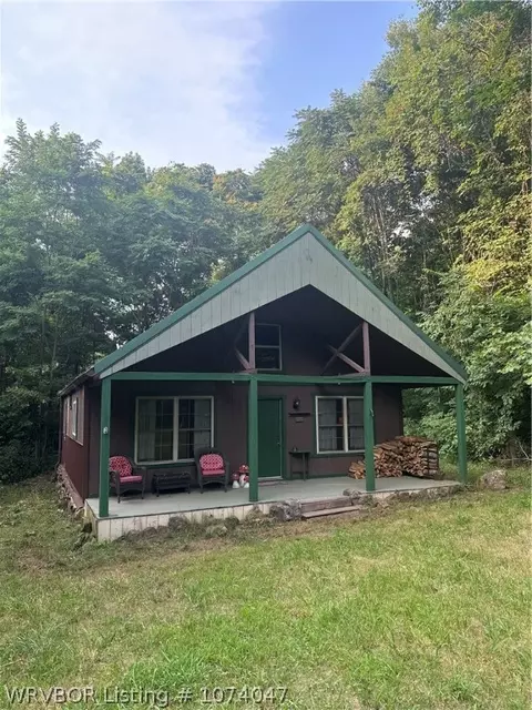 22051 Winfrey Valley Rd, Winslow, AR 72959