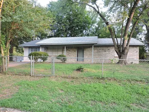 3620 Willow St, Fort Smith, AR 72904