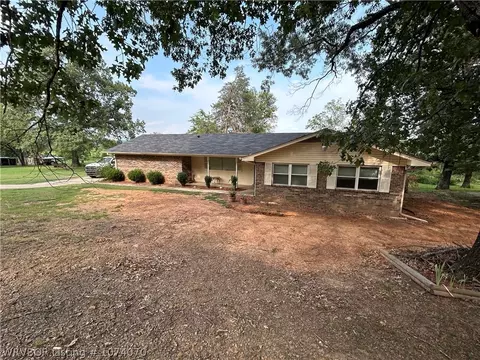 6108 Dogwood Hts, Van Buren, AR 72956
