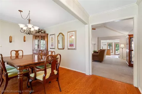 Dining - 10910 Hunters Point Rd, Fort Smith, AR 72903 photo 1 of 3