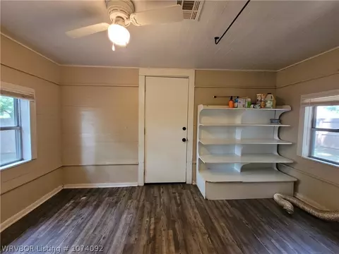 80 6th St, Waldron, AR 72958 photo 7