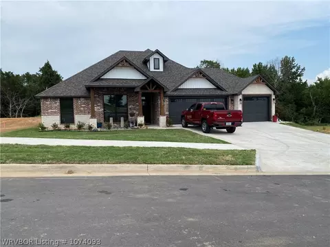 1303 Brianne, Van Buren, AR 72956