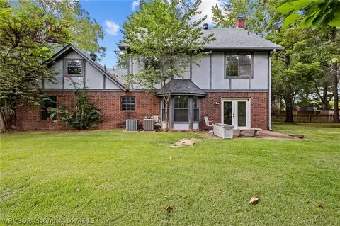 10512 Meandering Ct, Fort Smith, AR 72903 photo 4