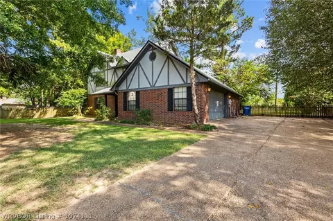 10512 Meandering Ct, Fort Smith, AR 72903 photo 2