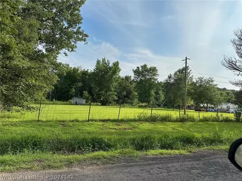 13024 Watalula Rd, Ozark, AR 72949