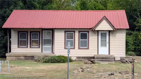 300 School St, Charleston, AR 72933