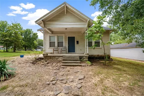 1511 N 29th St, Fort Smith, AR 72901