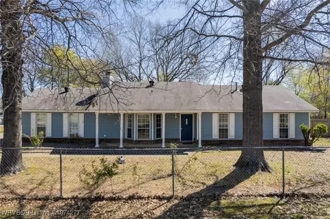 226 Daisy St, Greenwood, AR 72936