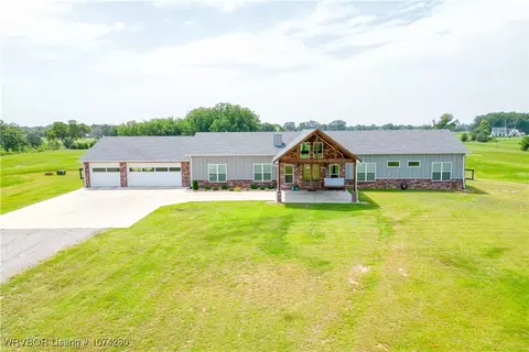 6440 Greig Ln, Van Buren, AR 72956