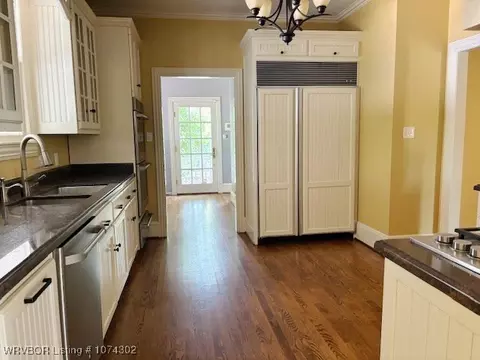 4823 S Cliff Dr, Fort Smith, AR 72903 photo 6