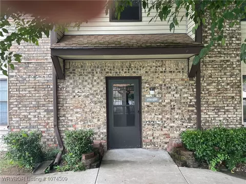 401 SE 12th St #217, Moore, OK 73160