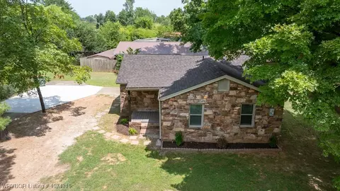 804 F St, Barling, AR 72923 photo 33