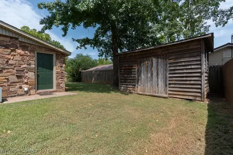804 F St, Barling, AR 72923 photo 28