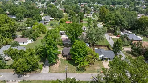 804 F St, Barling, AR 72923 photo 41