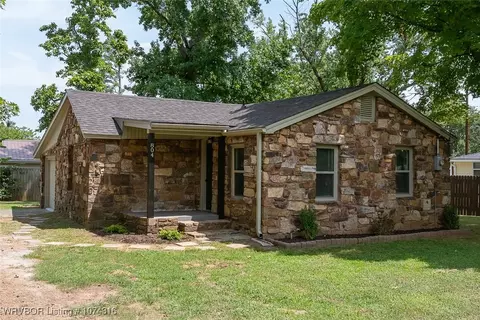 804 F St, Barling, AR 72923 photo 2