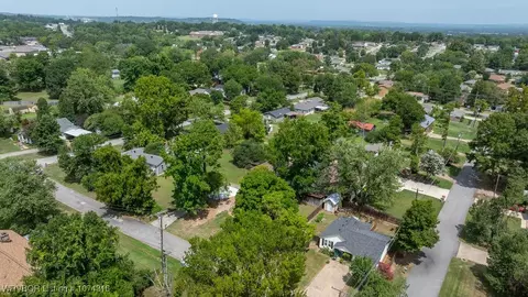 804 F St, Barling, AR 72923 photo 42
