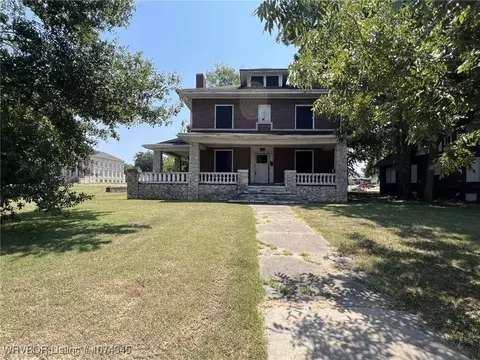 114 N 14th St, Fort Smith, AR 72901