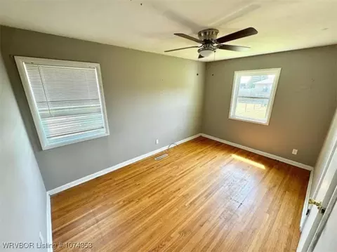 Bedroom - 4506 21st St, Fort Smith, AR 72901 photo 1 of 3