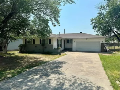 4506 21st St, Fort Smith, AR 72901