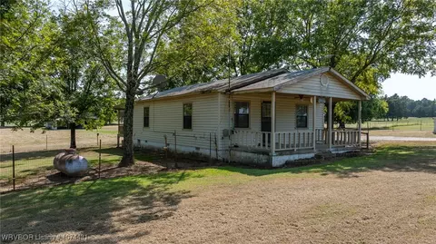 2645 Martin Loop, Magazine, AR 72943