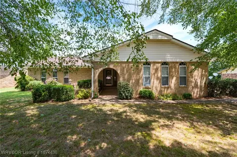 114 Fern Dr, Poteau, OK 74953