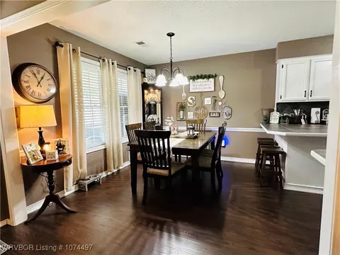 Dining - 805 N St, Barling, AR 72923 photo 3 of 3