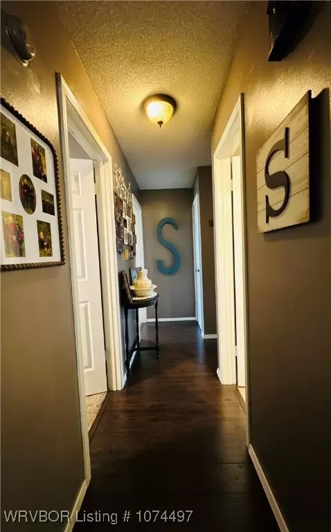 Entry Way - 805 N St, Barling, AR 72923 photo 1 of 2
