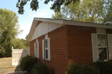 201 C St, Pocola, OK 74902 photo 2