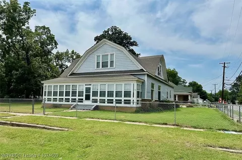 505 Locke St, Alma, AR 72921