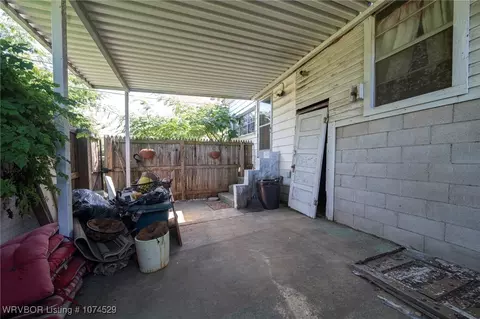 Exterior - 802 N 14th St, Fort Smith, AR 72901 photo 4 of 6