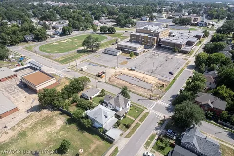 View/Area - 802 N 14th St, Fort Smith, AR 72901 photo 4 of 5
